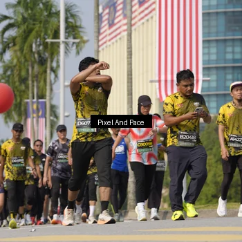 Runner Photo 6521708