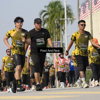 Runner Photo 6521758