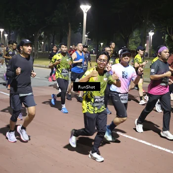 Runner Photo 6521793