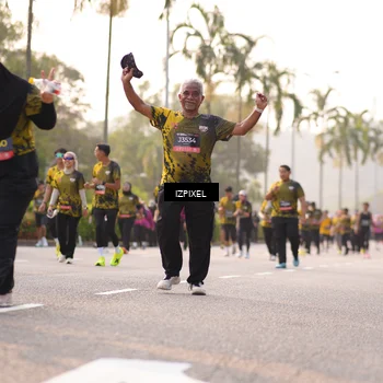 Runner Photo 6521852