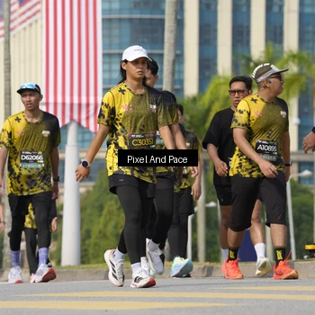 Runner Photo 6521925
