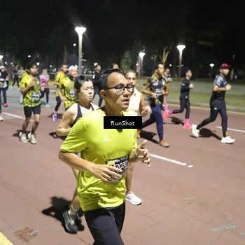 Runner Photo 6522009