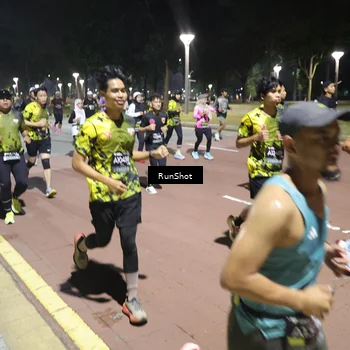 Runner Photo 6522062