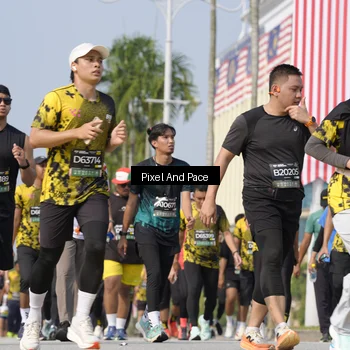 Runner Photo 6522067
