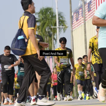 Runner Photo 6522121