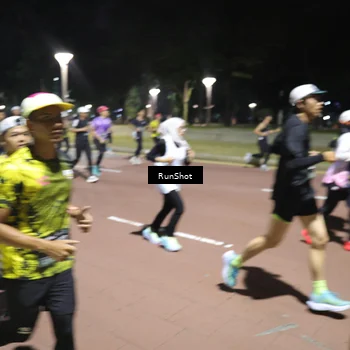 Runner Photo 6522244