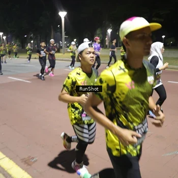 Runner Photo 6522290