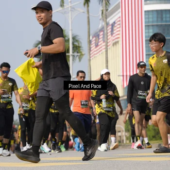 Runner Photo 6522331