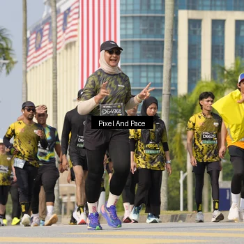 Runner Photo 6522344