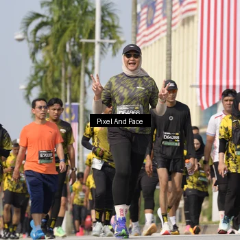Runner Photo 6522362