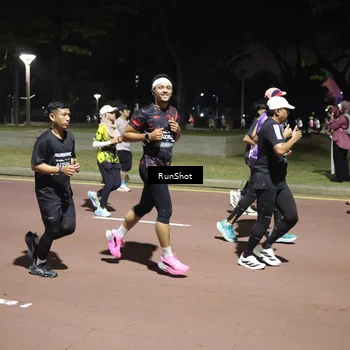 Runner Photo 6522416