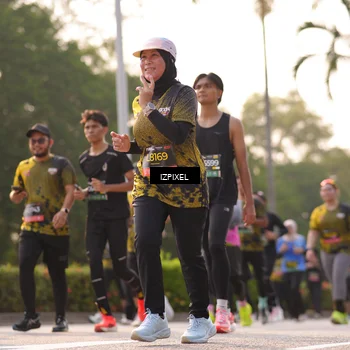 Runner Photo 6522440