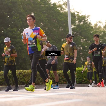 Runner Photo 6522442