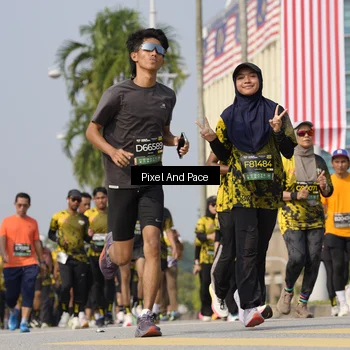 Runner Photo 6522445