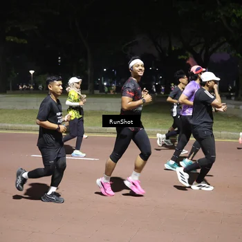 Runner Photo 6522451