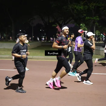 Runner Photo 6522478