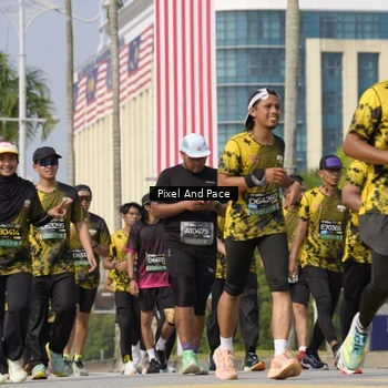 Runner Photo 6522498