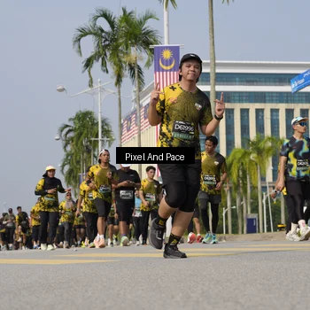Runner Photo 6522538