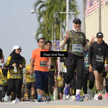 Runner Photo 6522546