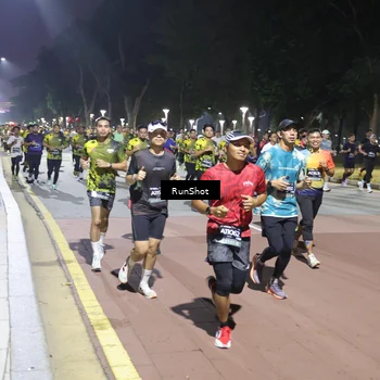 Runner Photo 6522572