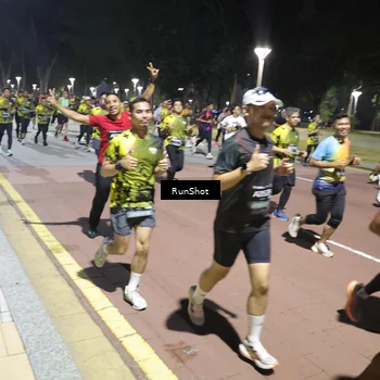 Runner Photo 6522667