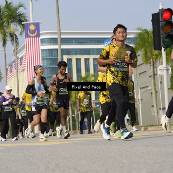 Runner Photo 6522670