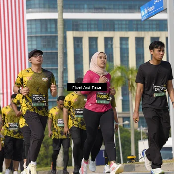 Runner Photo 6522690
