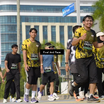 Runner Photo 6522734