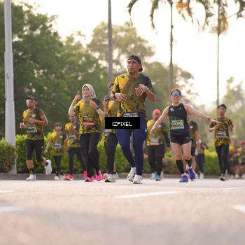 Runner Photo 6522746