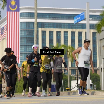 Runner Photo 6522800