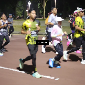 Runner Photo 6522855