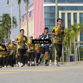 Runner Photo 6522859