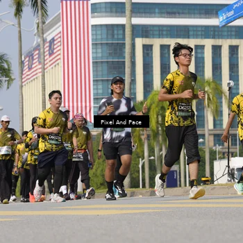 Runner Photo 6522860