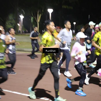 Runner Photo 6522874