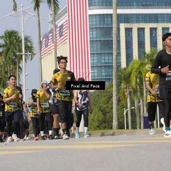 Runner Photo 6522889