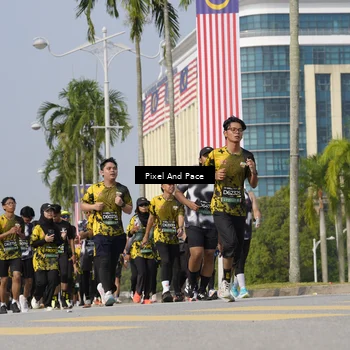 Runner Photo 6522892
