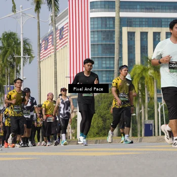 Runner Photo 6522918
