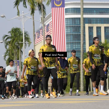 Runner Photo 6523002