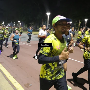 Runner Photo 6523026