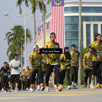 Runner Photo 6523029