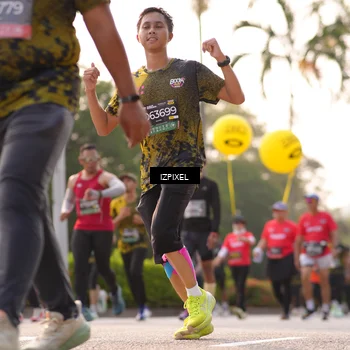 Runner Photo 6523034