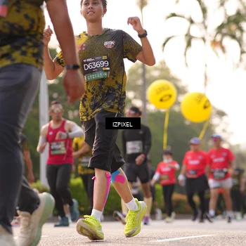 Runner Photo 6523037
