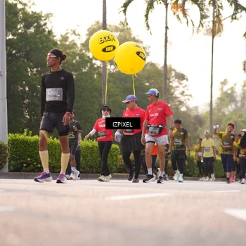 Runner Photo 6523044