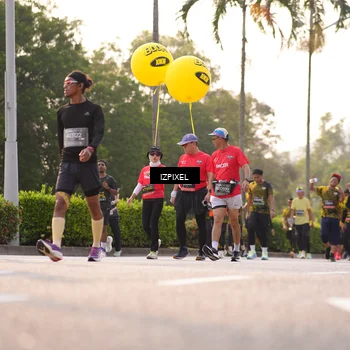 Runner Photo 6523046
