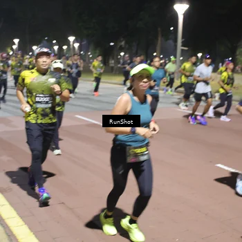 Runner Photo 6523054