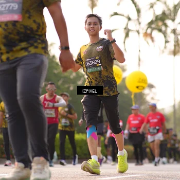 Runner Photo 6523057