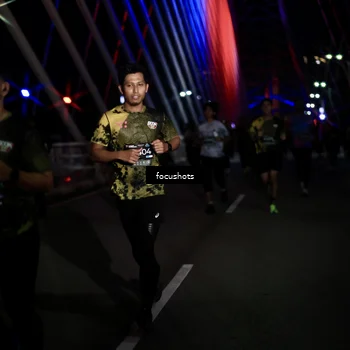 Runner Photo 6523070