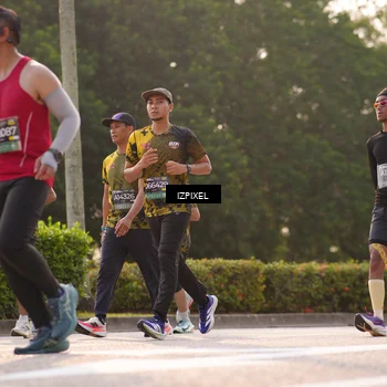 Runner Photo 6523073