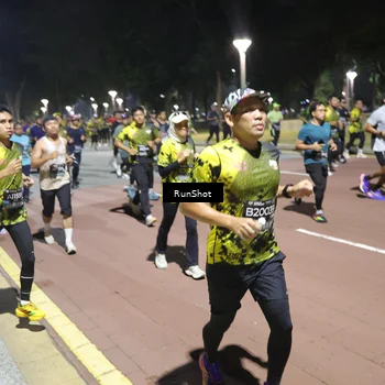 Runner Photo 6523128