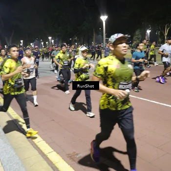 Runner Photo 6523133